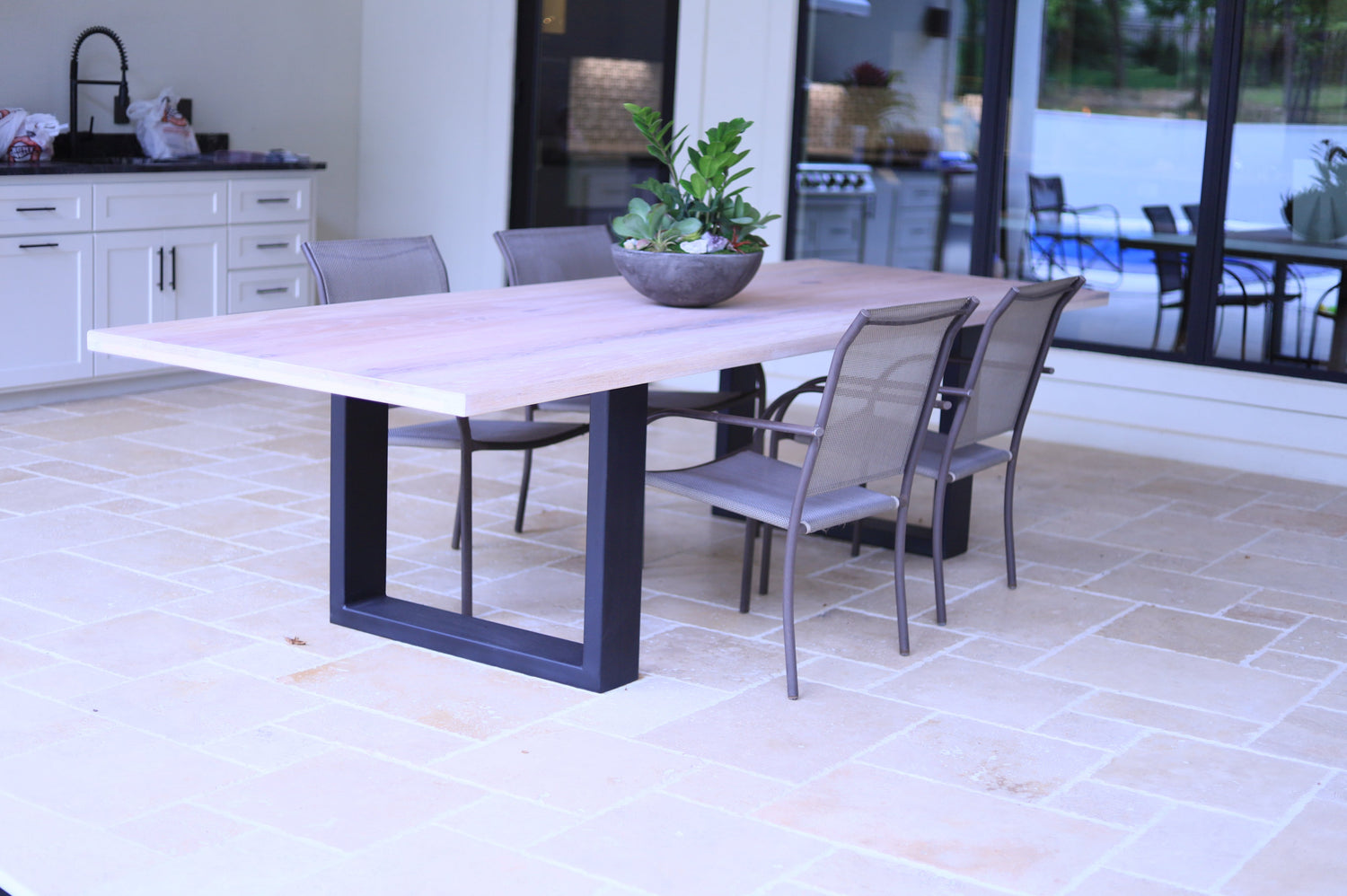 The Modern Traylor Table - ironbyironwoodworks.com